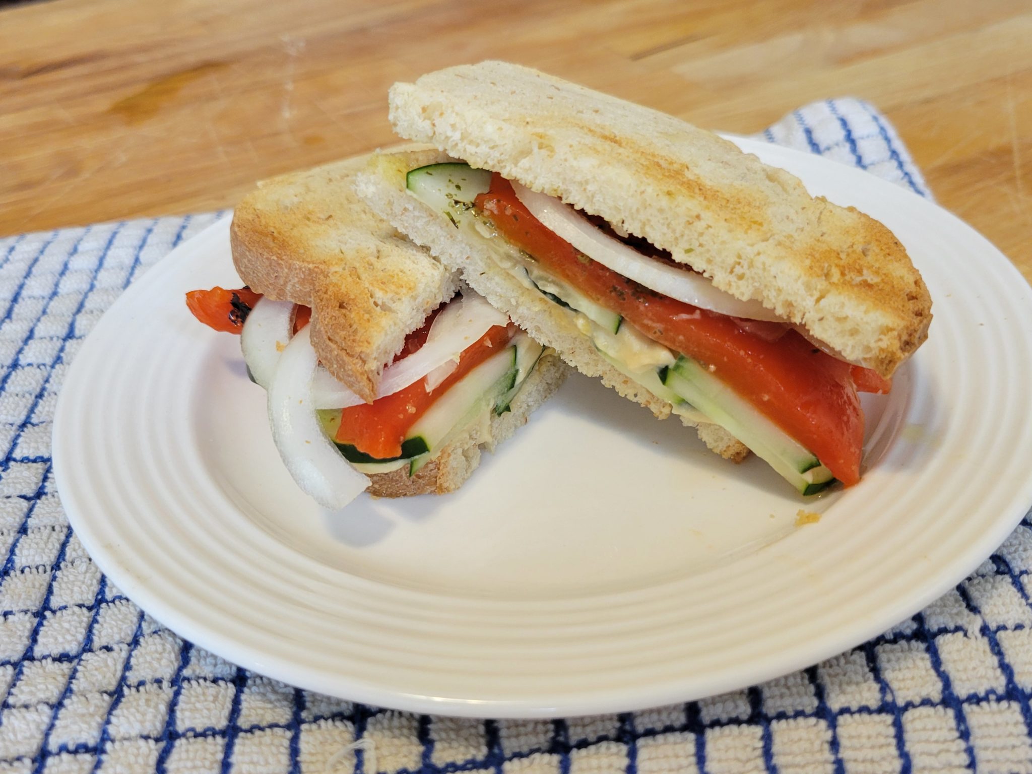 Roasted Red Pepper & Cucumber Sandwich