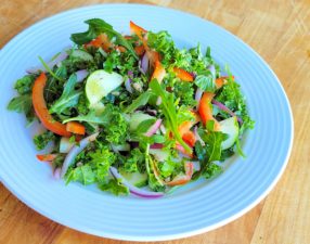 Simple Kale & Arugula Salad